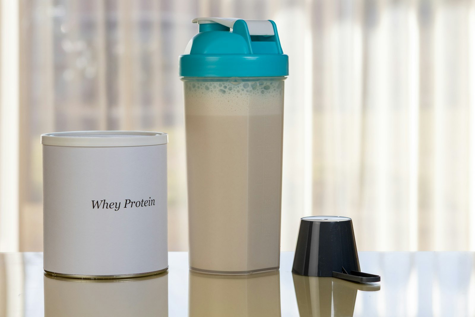 Wann Whey Protein trinken? Der ultimative Guide zum richtigen Timing